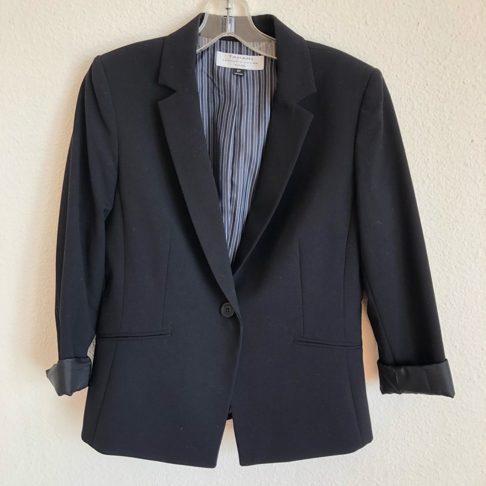 Tahari ASL Blazer
